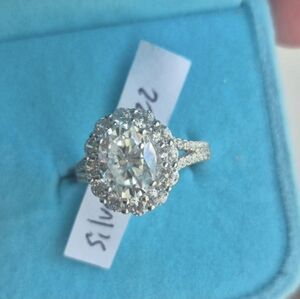 GRA Certified VVS1 Clarity 2 Carat Oval Solitaire W/ Halo Pave Setting Size 6 US
